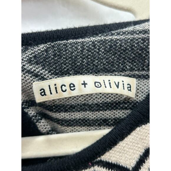 Alice + Olivia Black & Cream Aztec Darby Drop Waist Knit Sweater Dress Size S - Picture 8 of 10